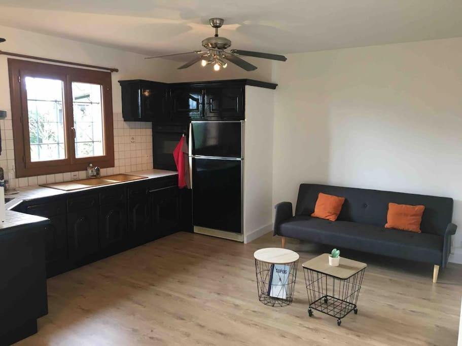 Appartement 55M2 En Beaujolais & Enedis A 15 Min Saint-Germain-Nuelles Exterior photo